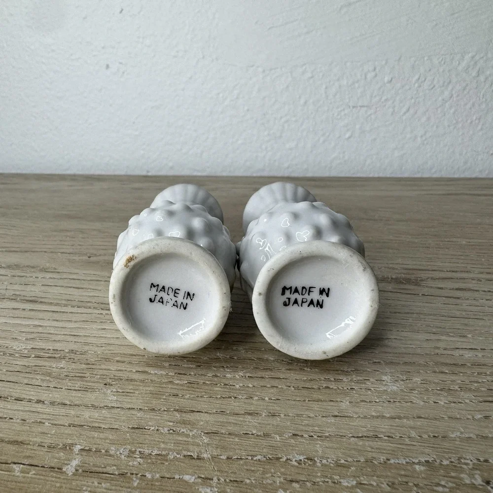 Vintage Ceramic Mini Hobnail Hobnob White Vases Set Of 2 Gold Trim Japanese Made